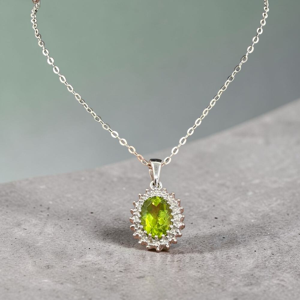Natural Green Peridot Diamond Pendant Necklace 925 Sterling Silver 18in Chain